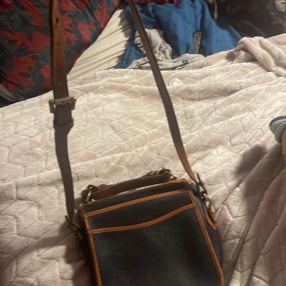 Vintage dooney and bourke navy saddlebag crossbody - Picture 4 of 14